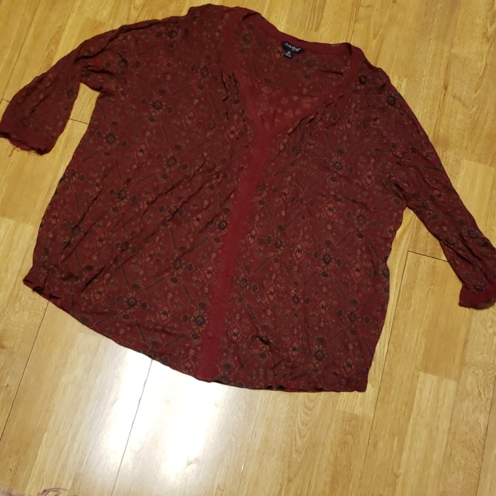 Lucky Brand 3X plus size vee neck dark red top - Picture 1 of 4